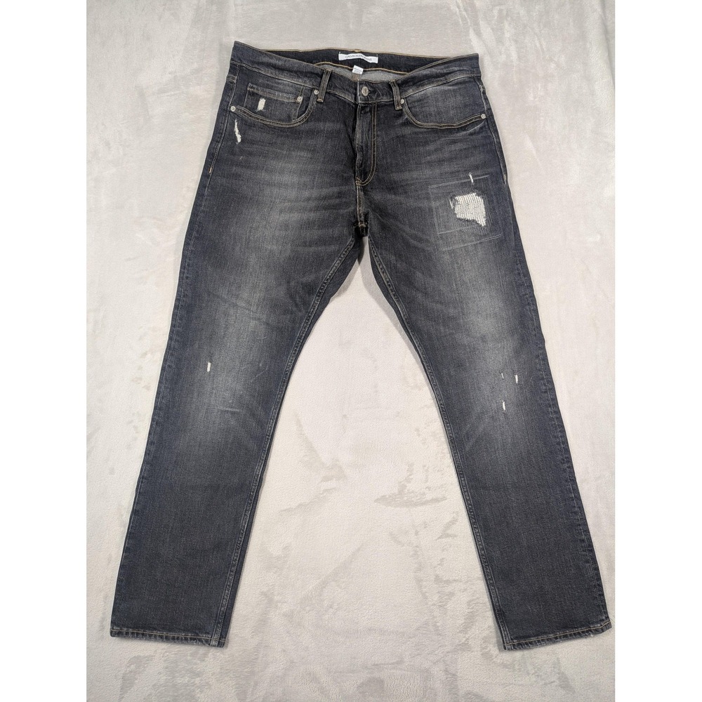 Calvin Klein Jeans Mens 36x32 Gray CKJ 056 Athletic Taper Distressed Denim